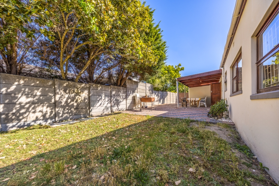 4 Bedroom Property for Sale in Rouxville Western Cape